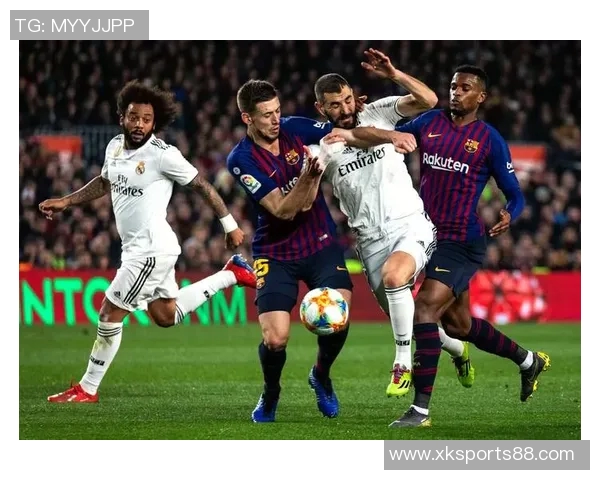 西甲球员开场静止抗议引发热议赛事转播俯瞰球场长达20秒